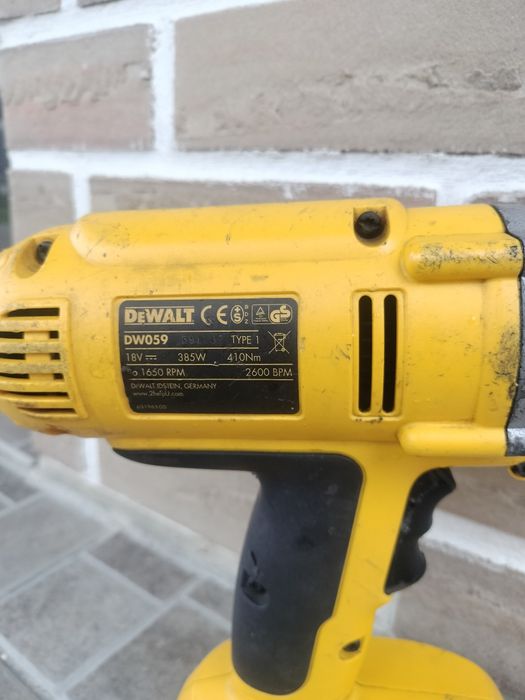 Impact dewalt 18 volți