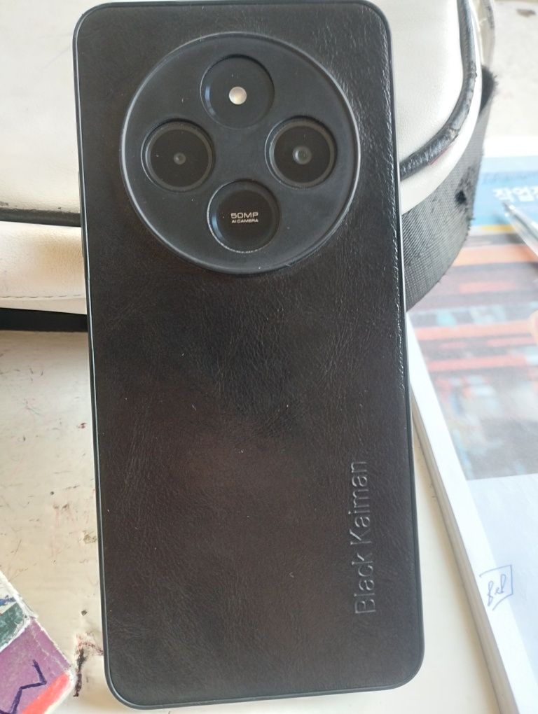 Redmi 14C. Xotira 128GB.