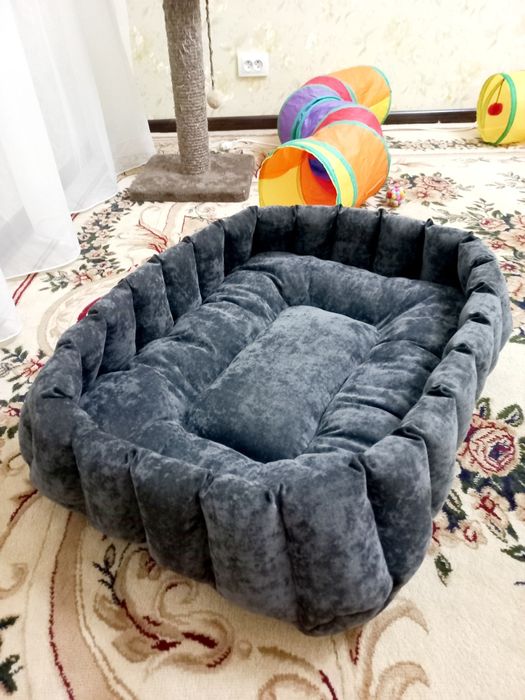 Лежанка для собачек. Бомбическая двухсторонняя лежанка для собачки