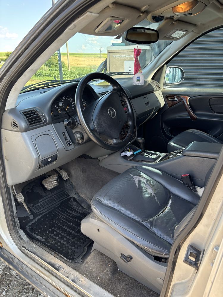 Mercedes  ML 320