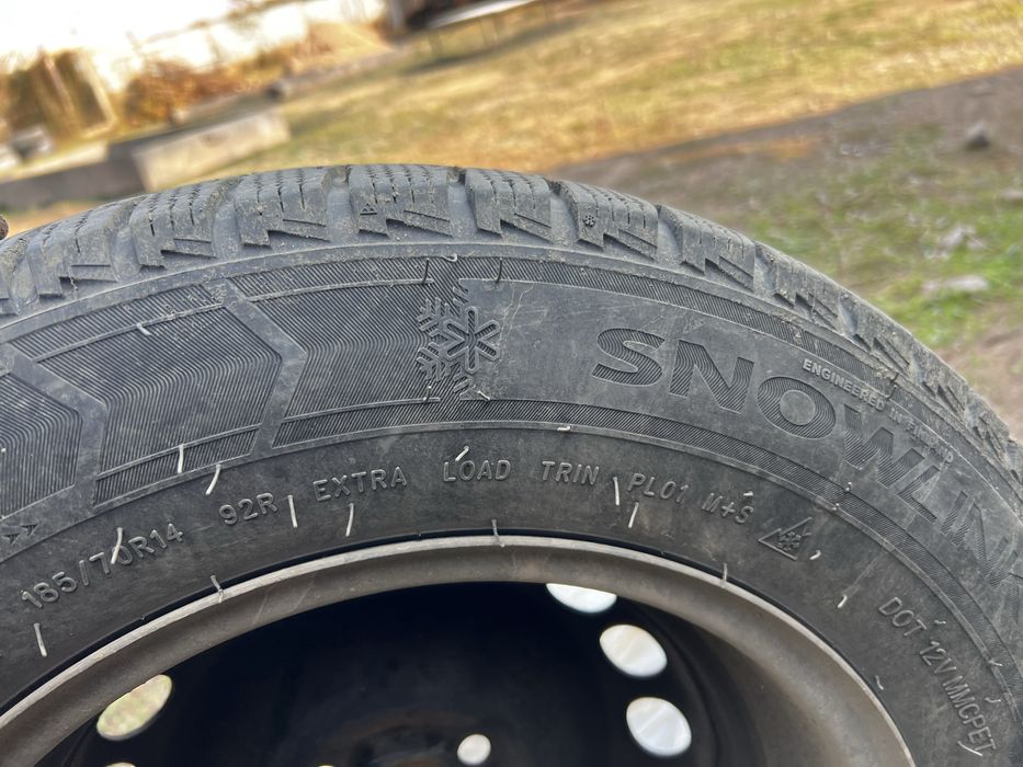 Продам шины с дисками