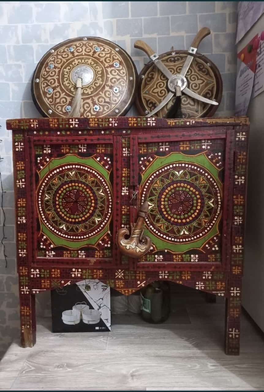Ескі күміс  ыдыс сатылады