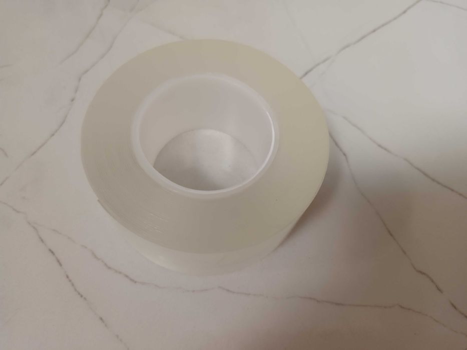 Двойнозалепващо прозрачно тиксо, водоустойчиво