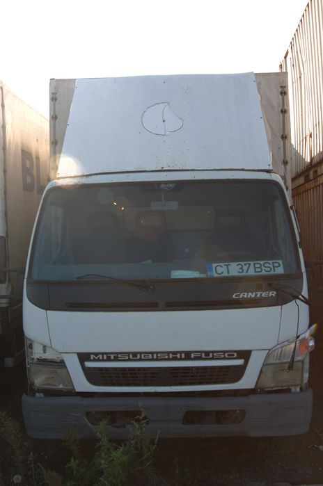 Vând Mitsubishi Canter – autoutilitară 7.5 T (4 bucăți)