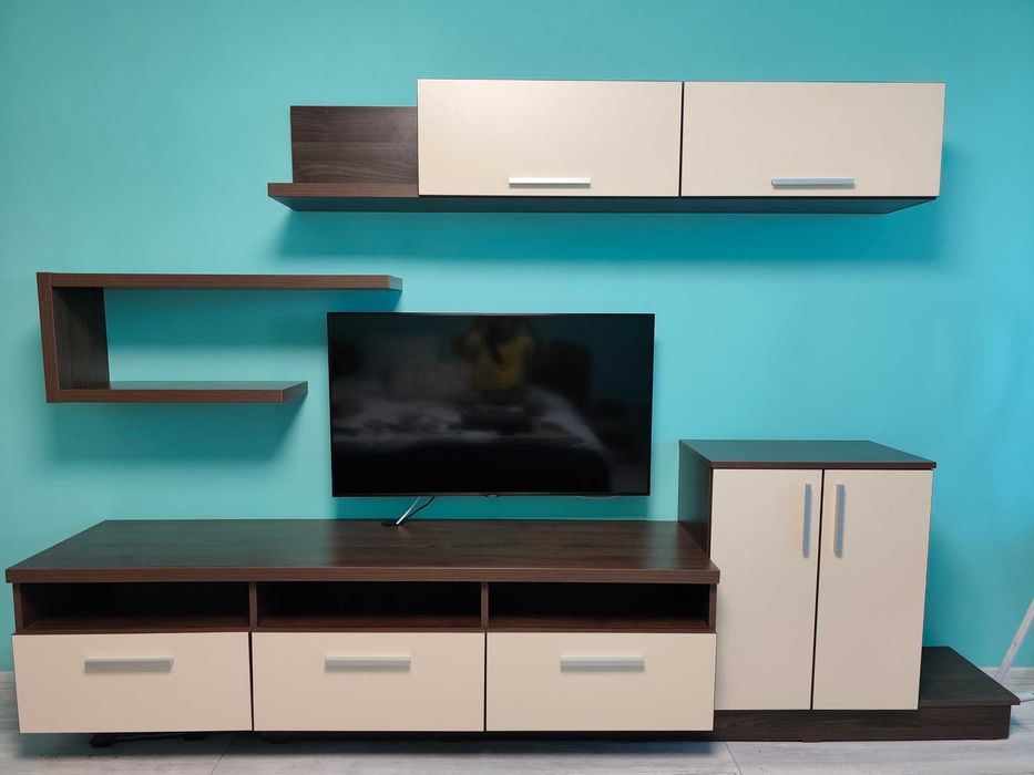 Холна секция с лавица