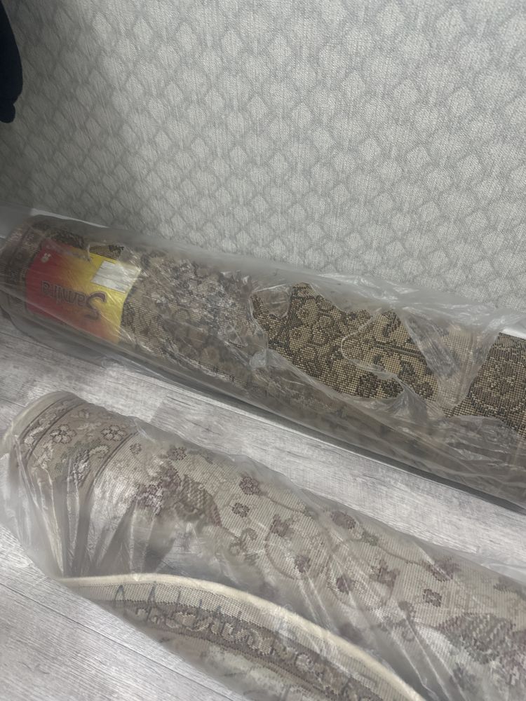 Продам дорожки для прихожей