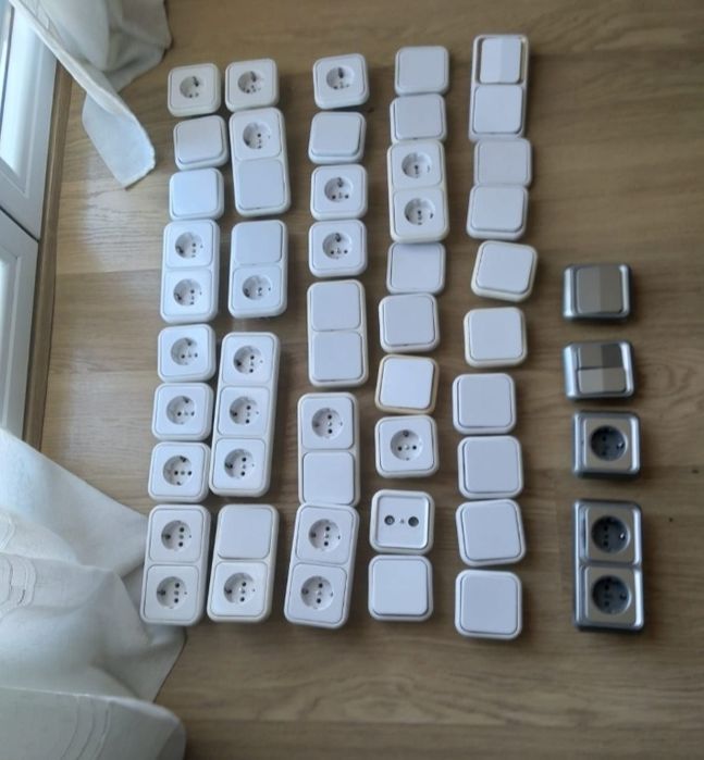 Intrerupator,cap scara priza