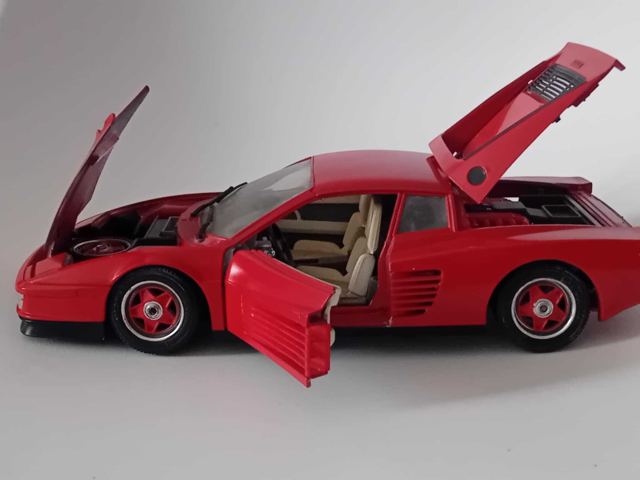 Ferrari Testarossa 1:18 Bburago Made in Italy