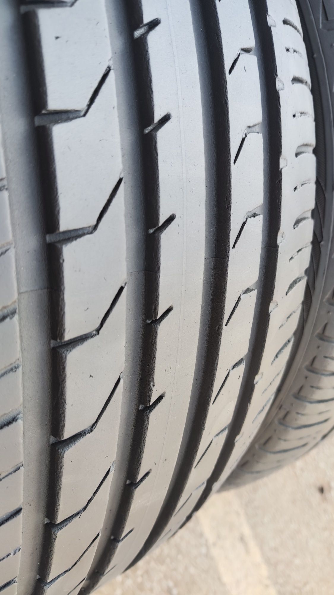 2бр. летни гуми 225/40/18 Maxxis Premitra HP5
dot23
7.6mm
Много добро