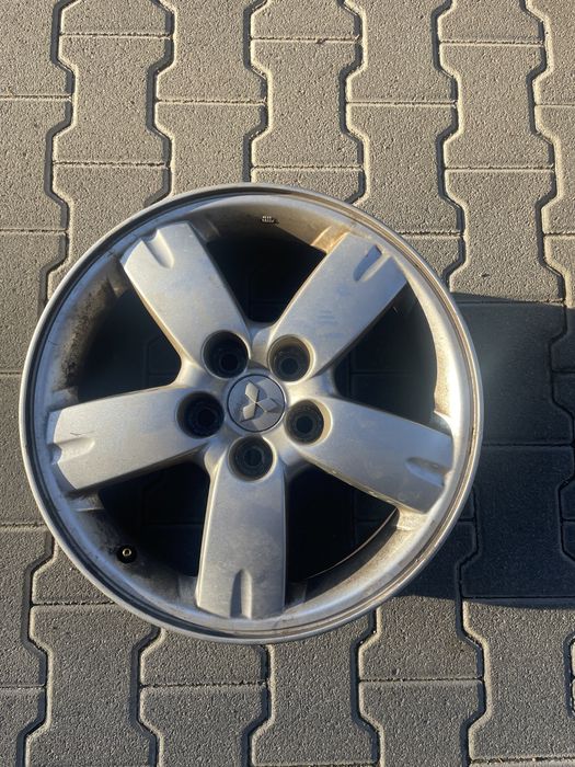 Продавам Джанти 17”