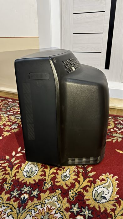 Panasonic 72 televizor