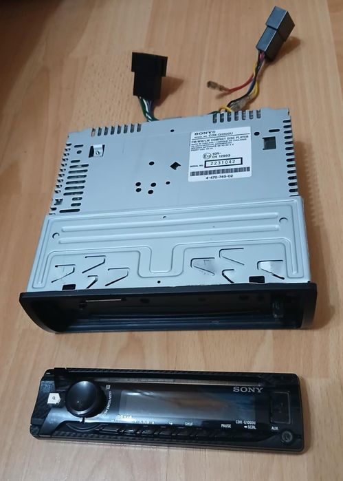 CD USB Sony радио за кола флашка диск аукс 4x50W
