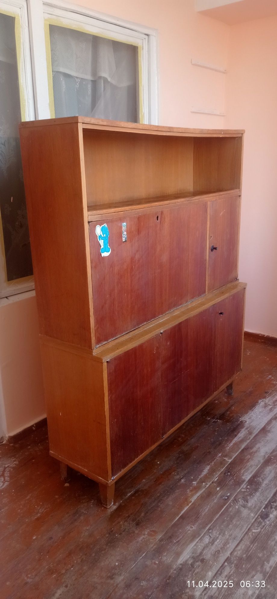 Продается сервант