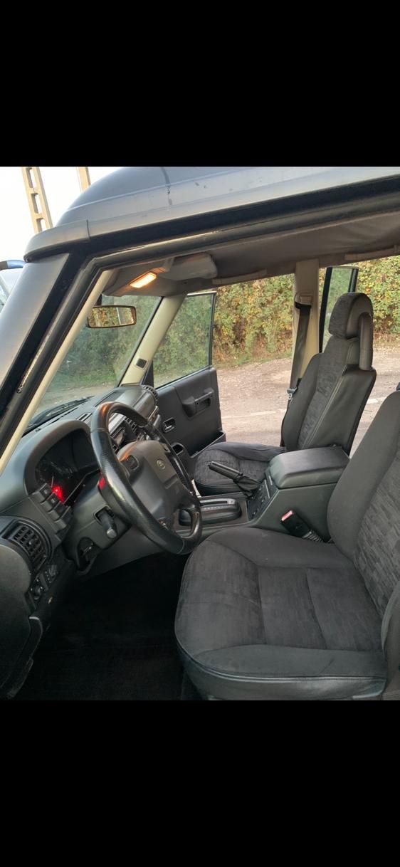 Vând Land Rover Discovery 2,2003,7 locuri