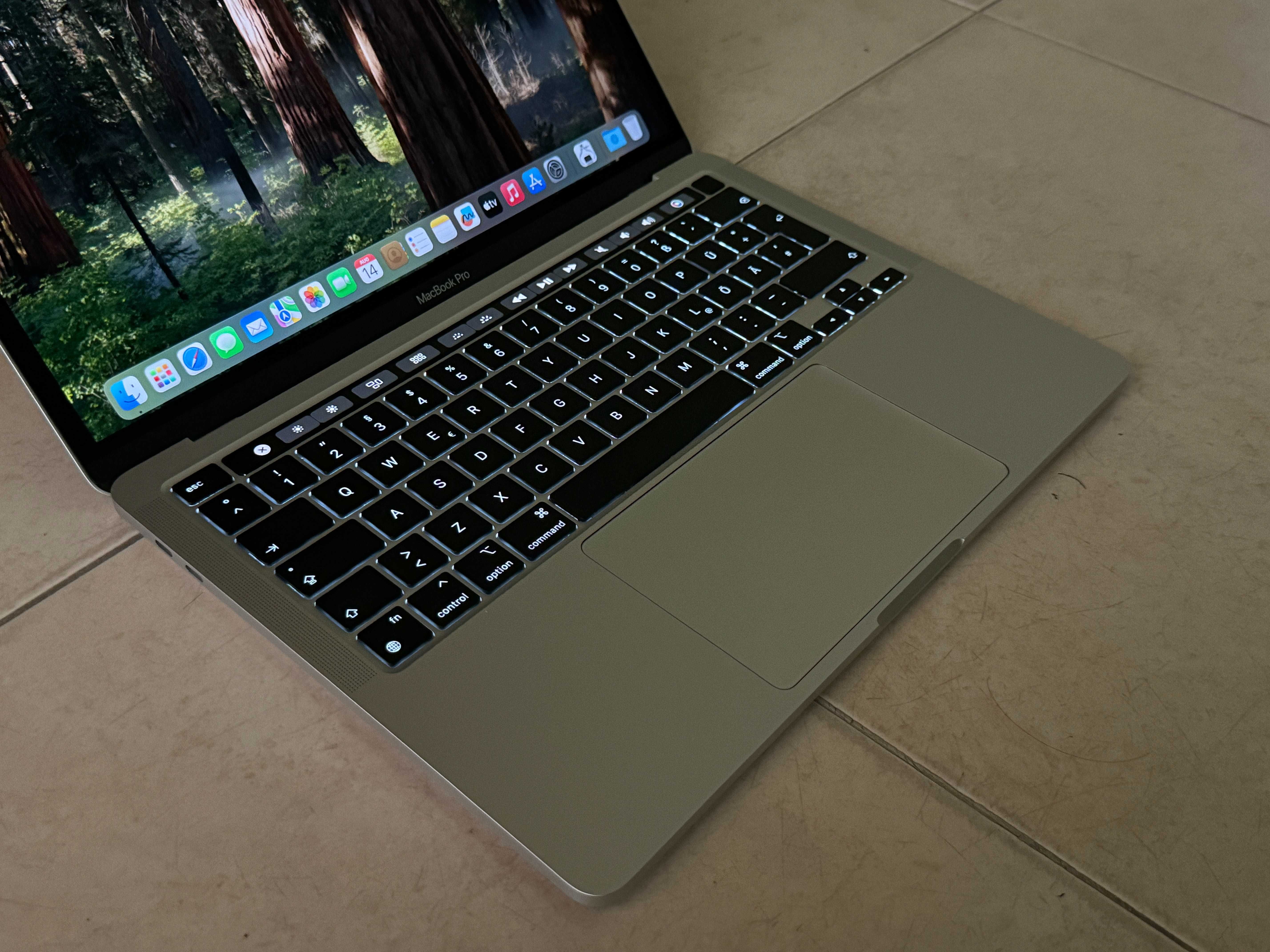 13.3' Apple MacBook Pro M1 2020 Silver 8GB RAM/256GB SSD/Бат 14ч