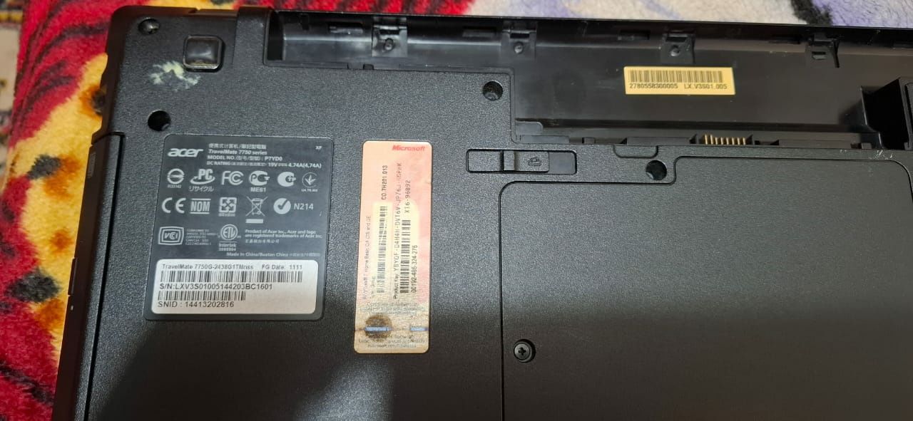 Acer 7750G рабочий.