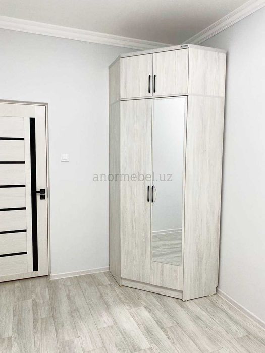 Угловой шкаф с антресолью YORQIN