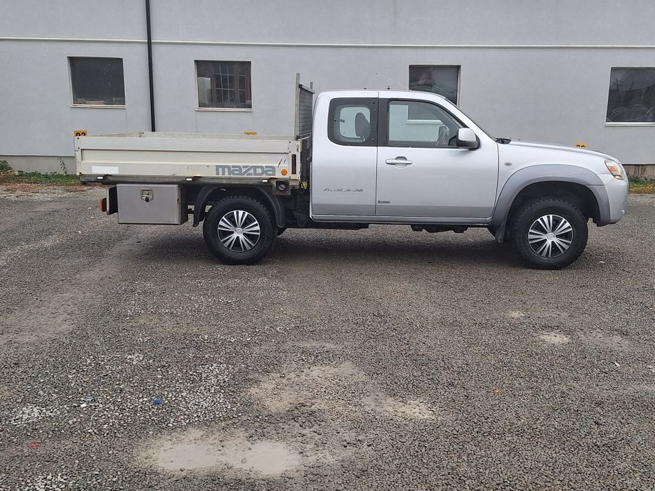 Mazda bt50 2.5 diesel 4x4 mic mare clima