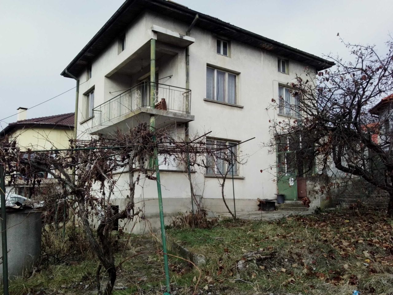 Продава се Къща в с. Алдомировци, Област София-област - 200 кв.м за 798 €/кв.м - Снимка #1
