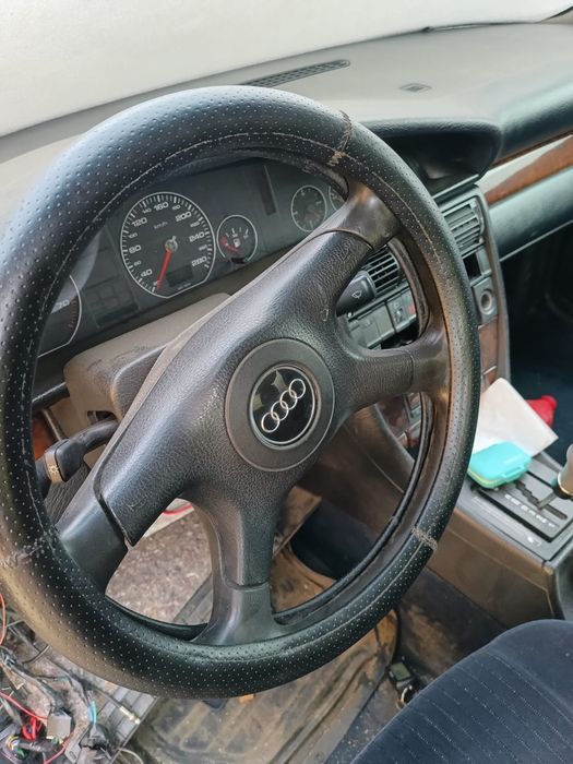 Продам срочно Ауди