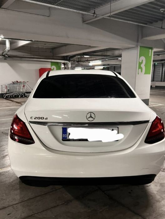 Mercedes Benz C class 2020 diesel / FULL LED