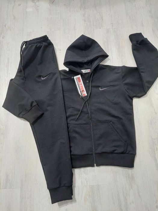 Детски есенни екипи Nike u Adidas