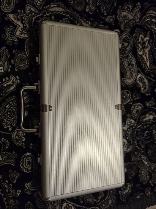 Set Poker 300 de chipuri