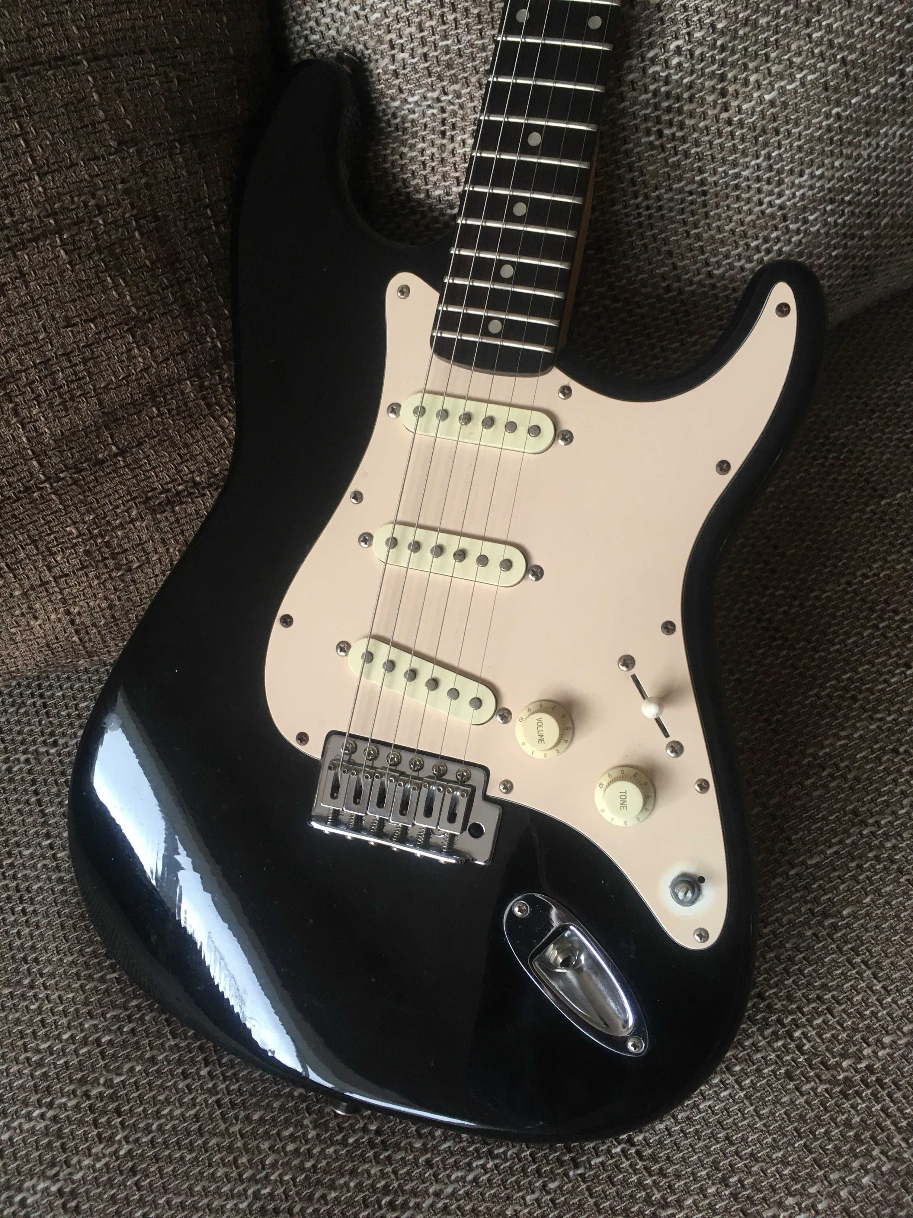 Chitara electrica Cheri Stratocaster