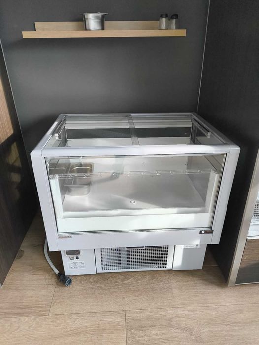 Хладилна Витрина за сладолед