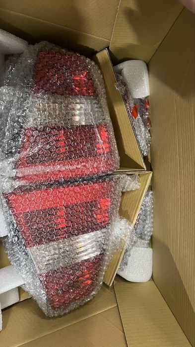 Части за BMW E46, стопове, фарове, решетки, бъбреци, капаци, прагове