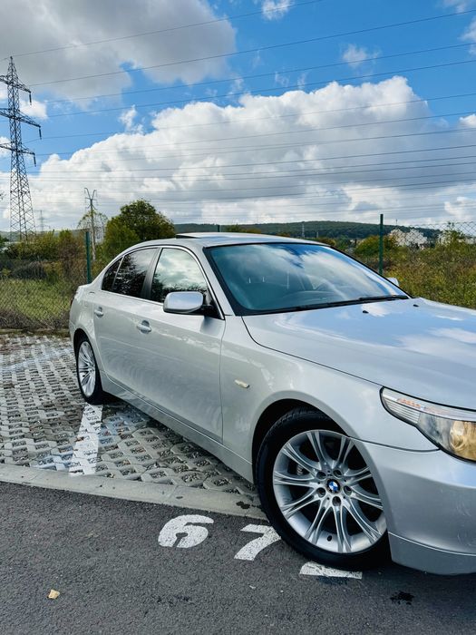 Vand/schimb BMW E60 automata 525 177 cai impecabila