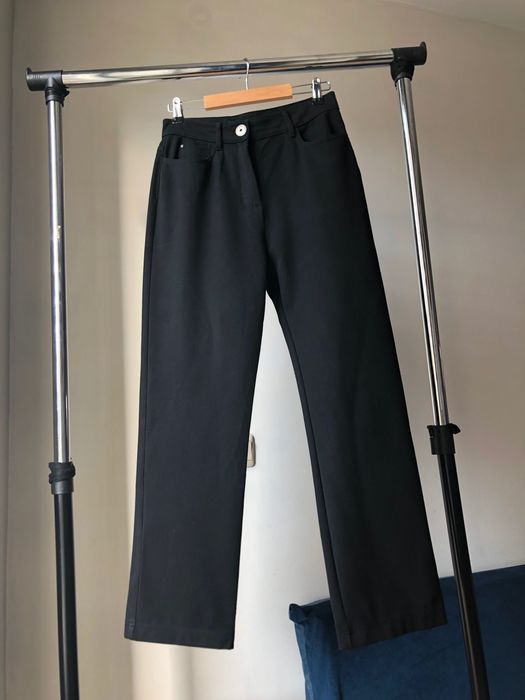 Мах Мара S или малък М.