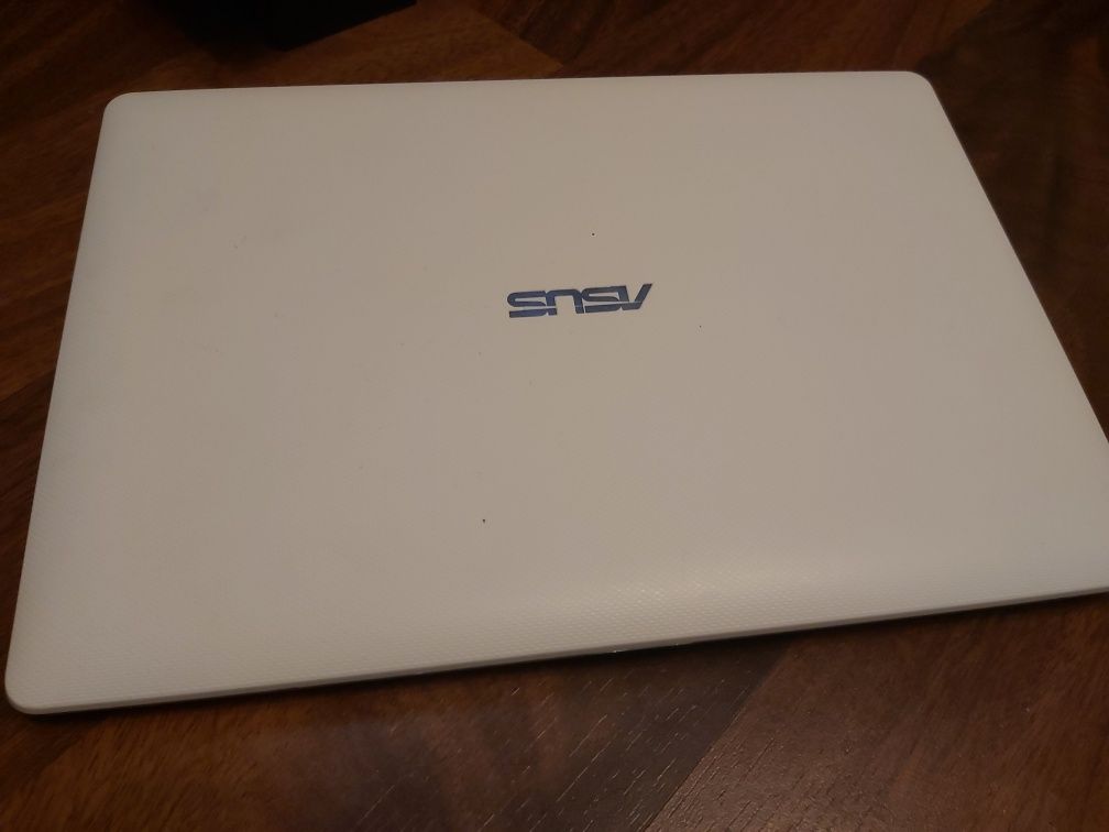 Laptop Asus X102 BA-notebook - touch screen