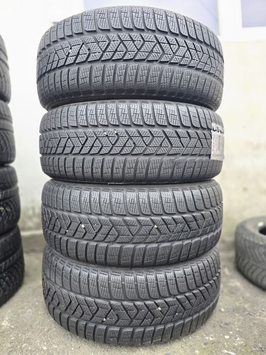 4x 215/55/17 M+S PIRELLI 2018 Stare impecabila