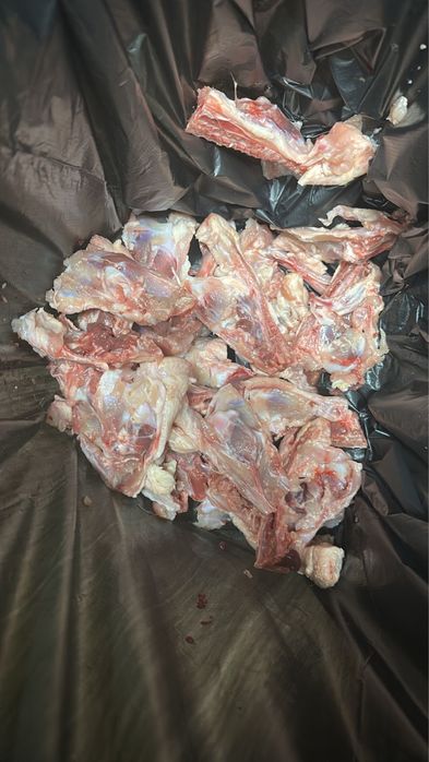 Продам Куриные кости, трубочки всегда в наличии в свежем виде