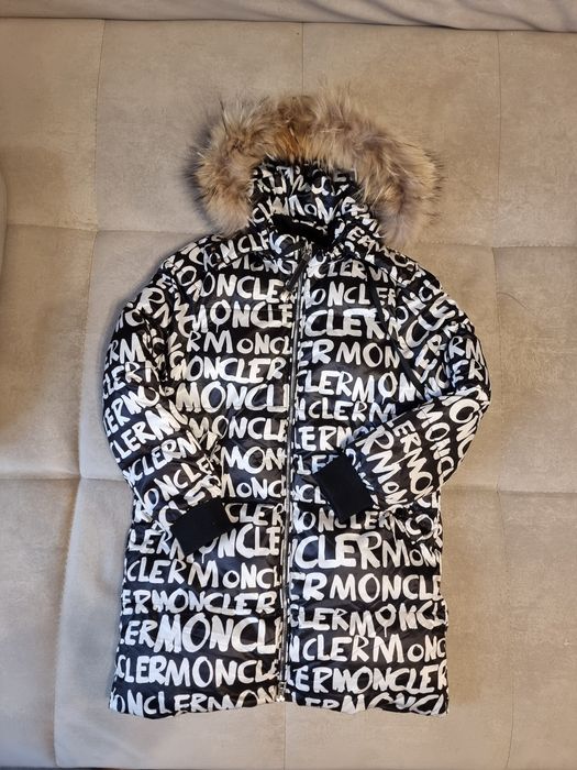 Пуховик для девочки 134 см