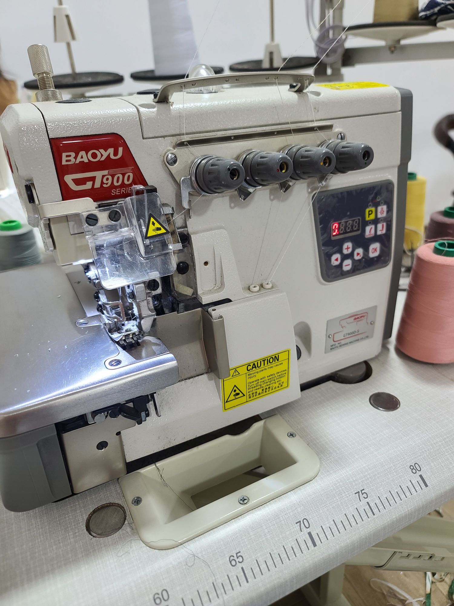 Промышленная швейная машинка - Оверлок Baoyu GT-900D-5