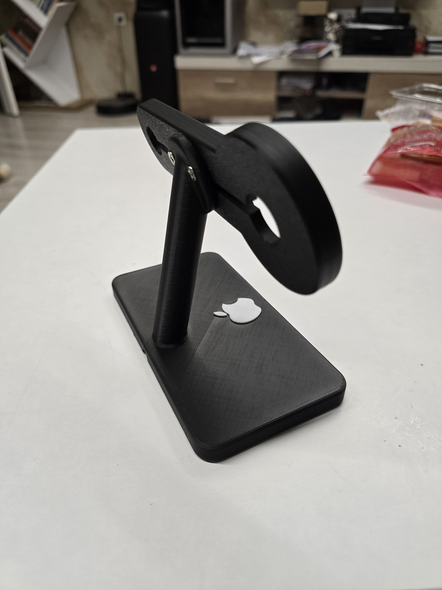 Стойка Magsafe за Apple iPhone & Apple Watch
