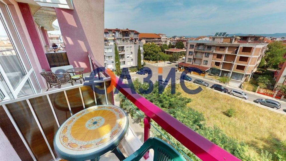 Продава се Едностаен апартамент в Несебър - 37 кв.м за 1406 €/кв.м - Снимка #12