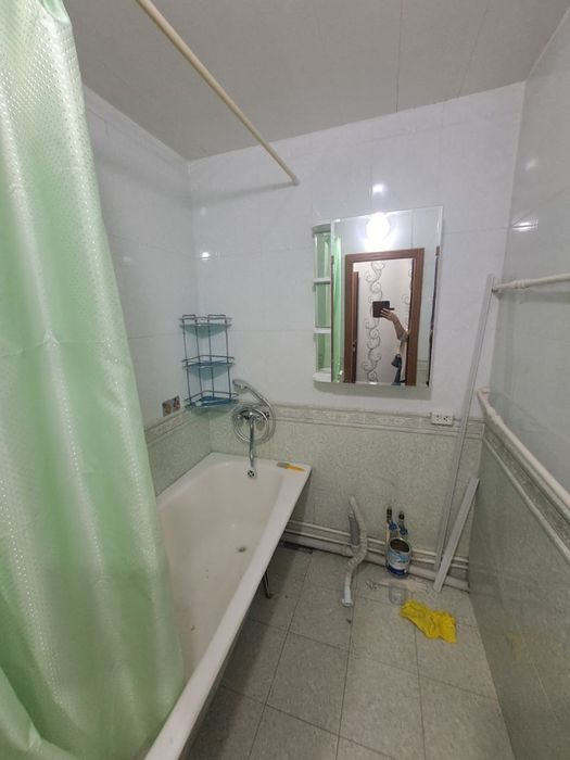 Юнусабад-9  3/3/5  улучшенная планировка  с ремонтом