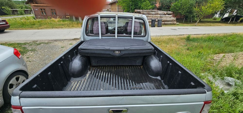 Ford Ranger cu motor de mazda B2500