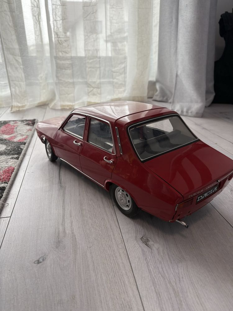 macheta dacia 1300 scara 1:8