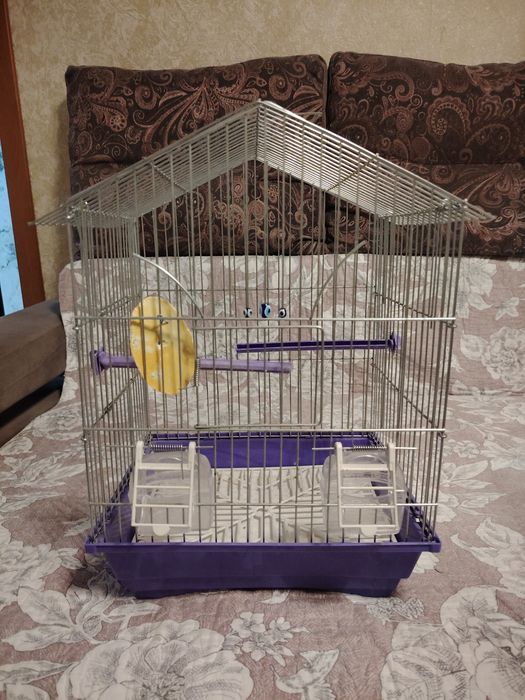 Продам клетку не дорого