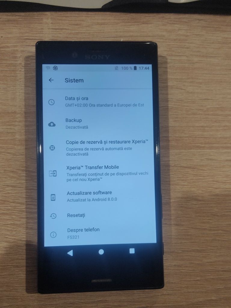 Sony Xperia x compact OnePlus 3T