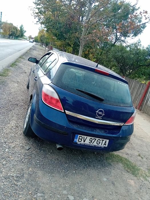 Vând Opel astra h