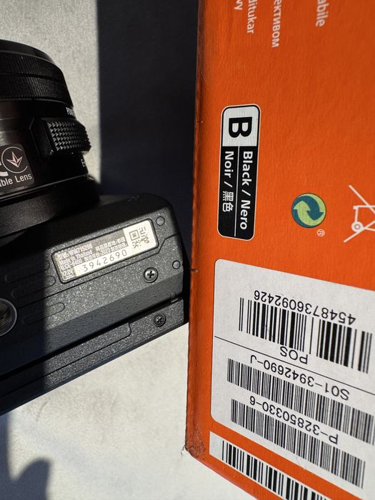 Vând cameră foto Sony A6400