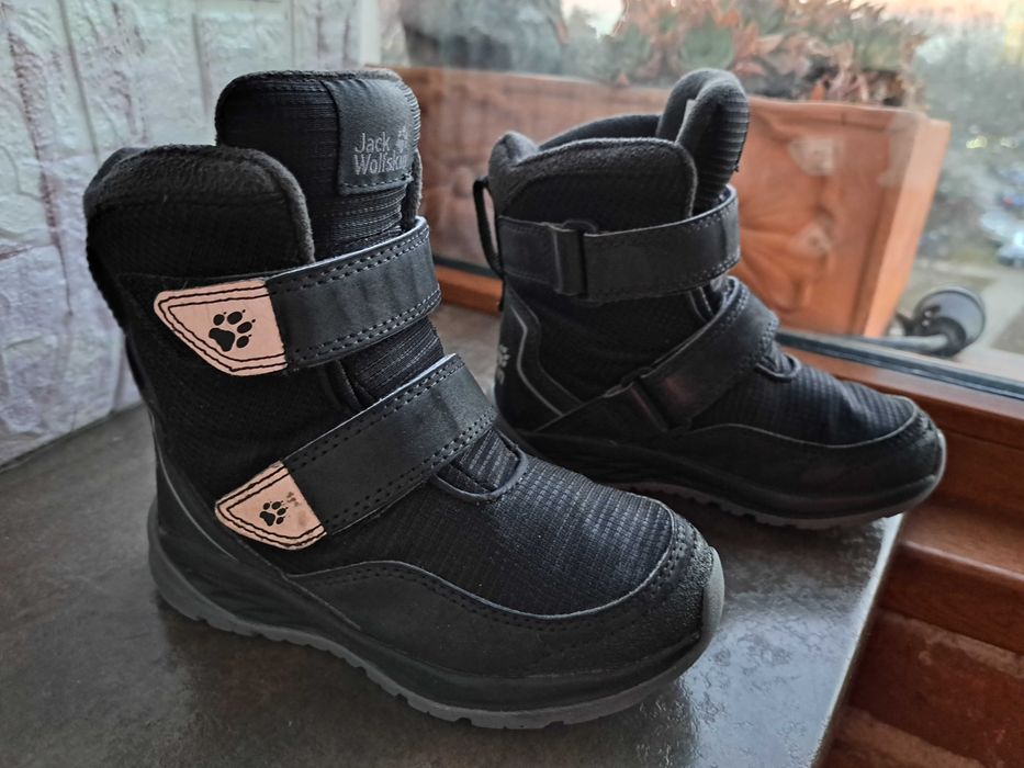 детски ботуши,зимни обувки,боти,апрески,Jack Wolfskin номер28 за момче