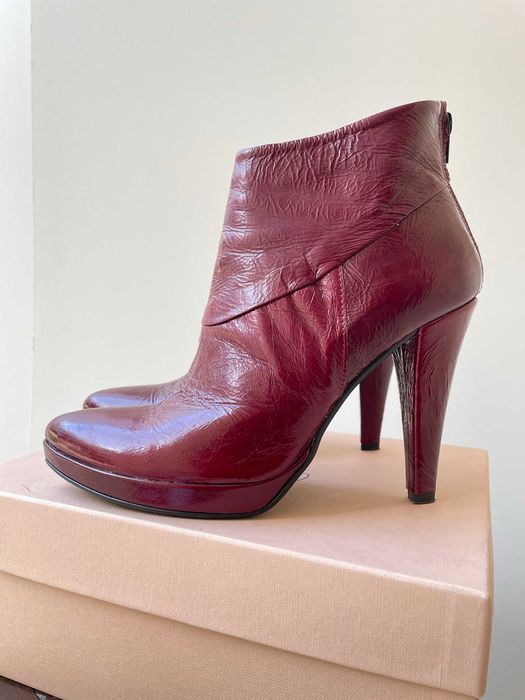 Botine rosii cu toc din piele Patrizia Rigotti