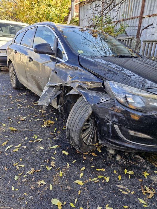 Opel Astra J– 1.7 CDTI ecoFLEX – 2012