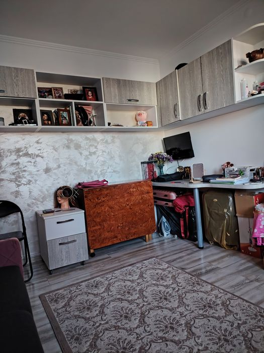 Mobila dormitor culoare gri